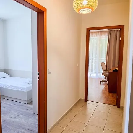 Hidden Gem In Golden Sands Апартаменти