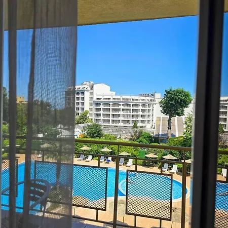 Hidden Gem In Golden Sands Апартаменти